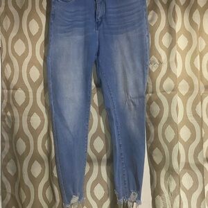 Blue Ankle Cropped Jeans with Faded Details